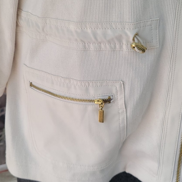 Chico's: Cream jacket (no hood) - Picture 2 of 10